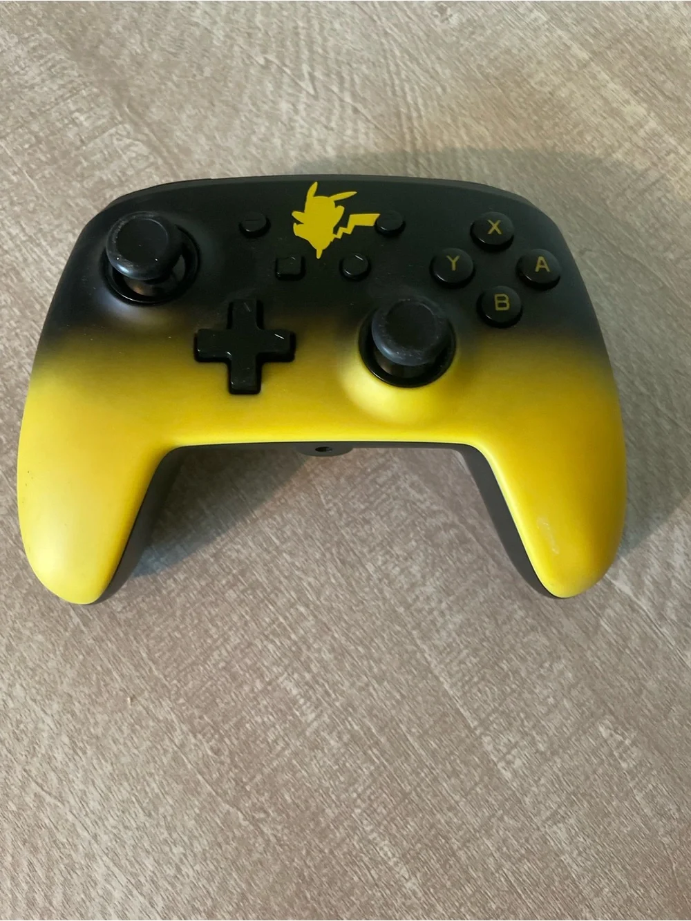 PowerA 1513526-01 Pokemon Enhanced Wired Controller Nintendo Pikachu Fade(402A)